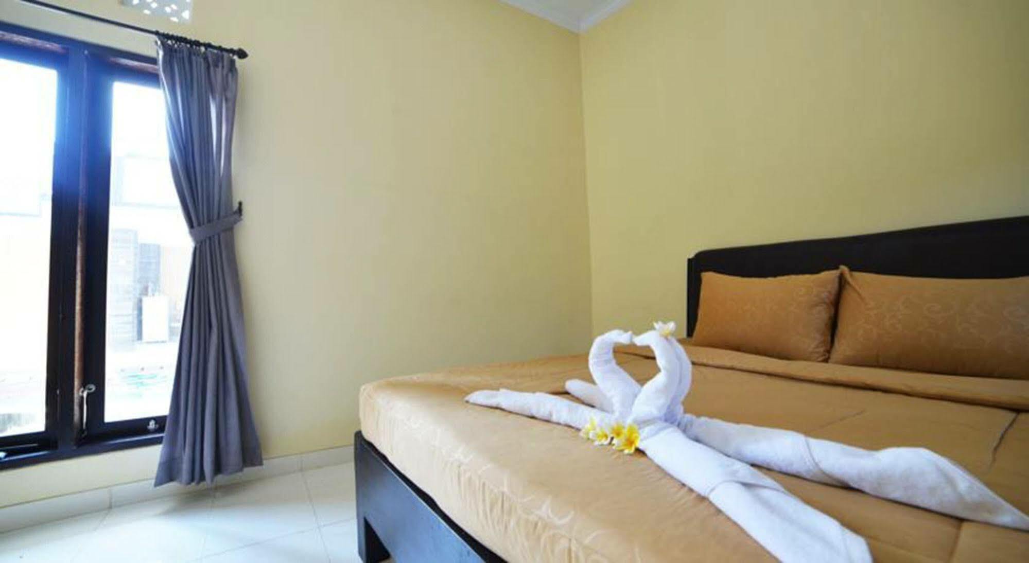Ratu Guest House Kuta Selatan Luaran gambar