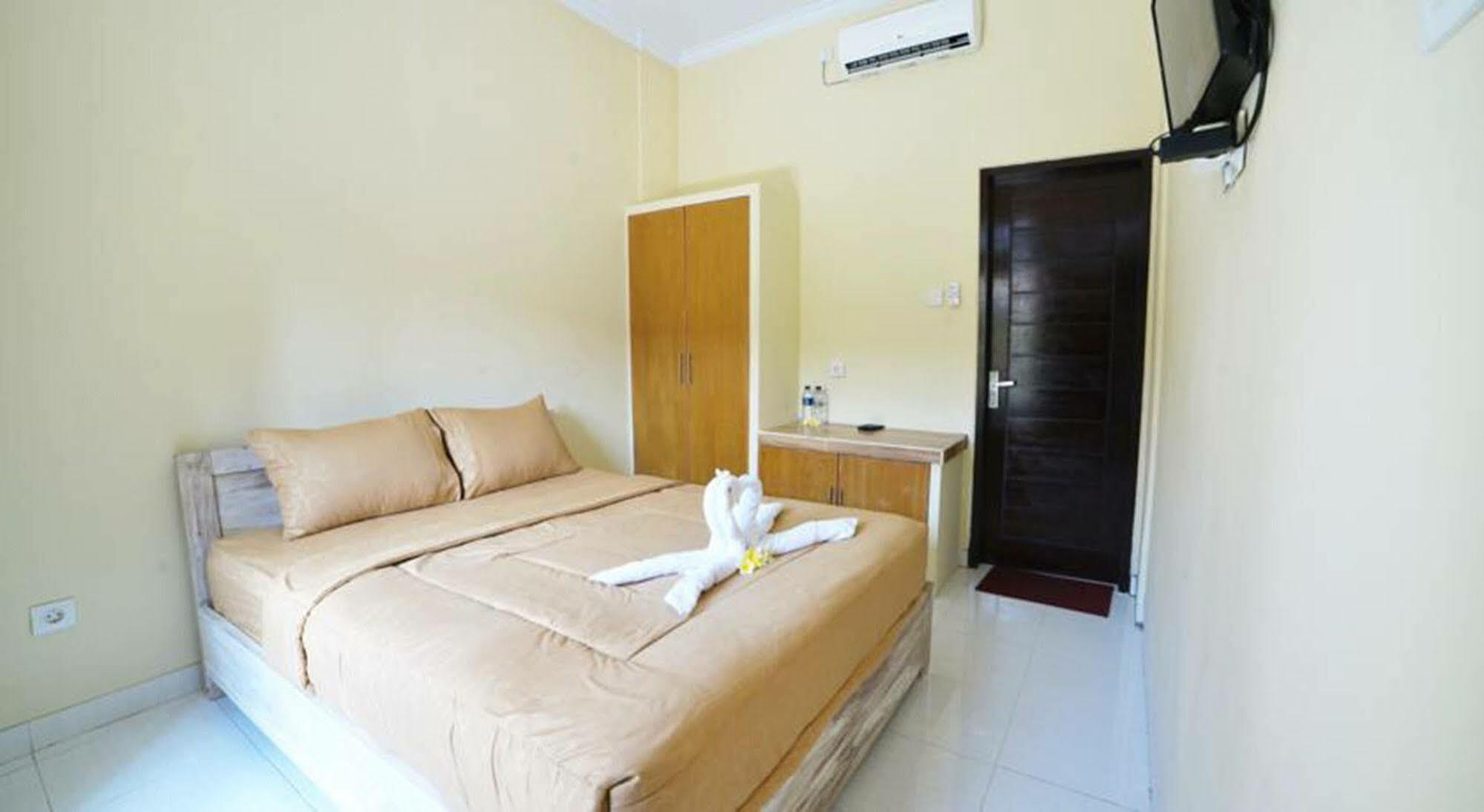 Ratu Guest House Kuta Selatan Luaran gambar